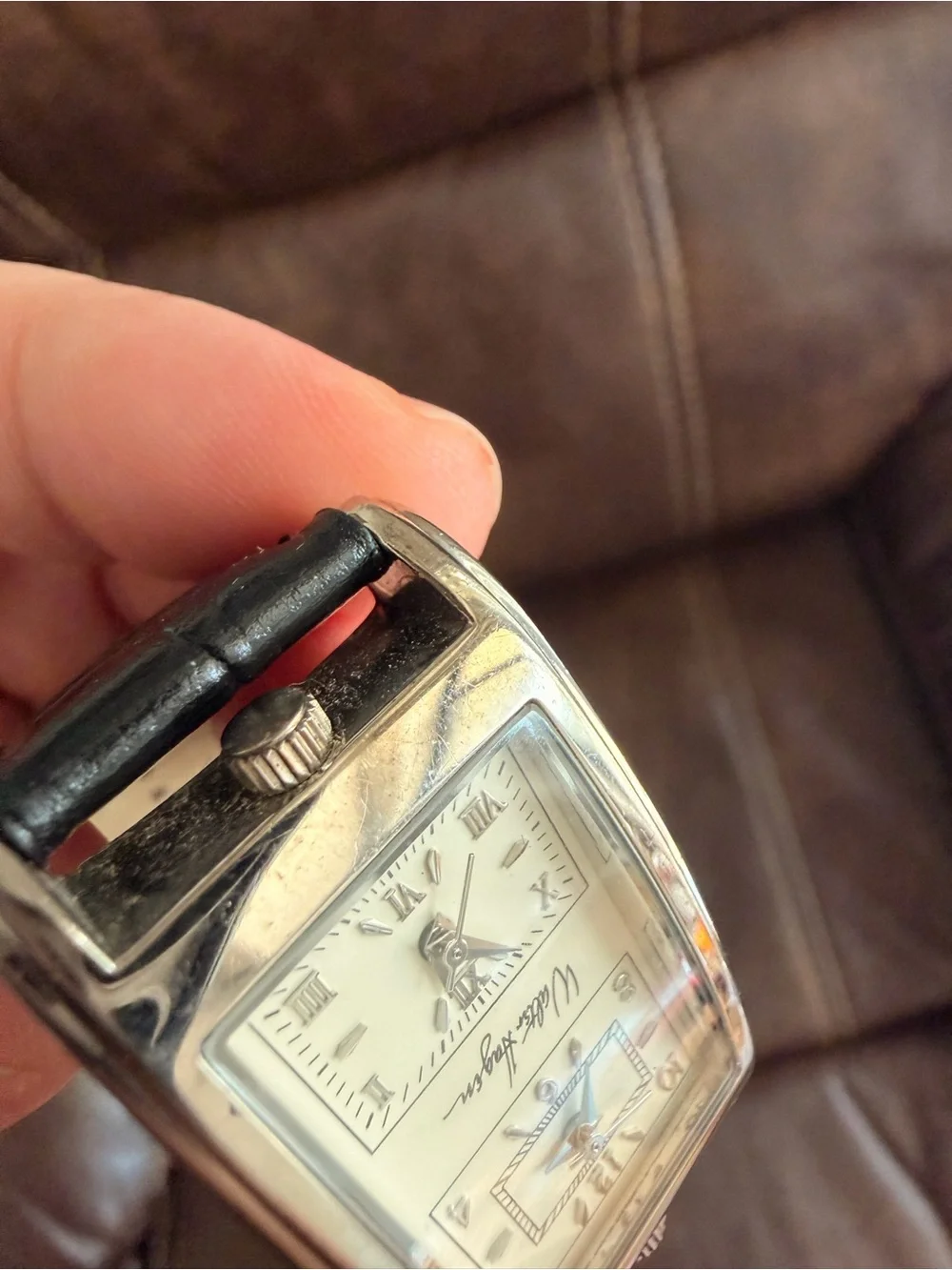 •WALTER HAGEN• Vintage Quartz Watch w/ Dual/Time Keeping (only top working)